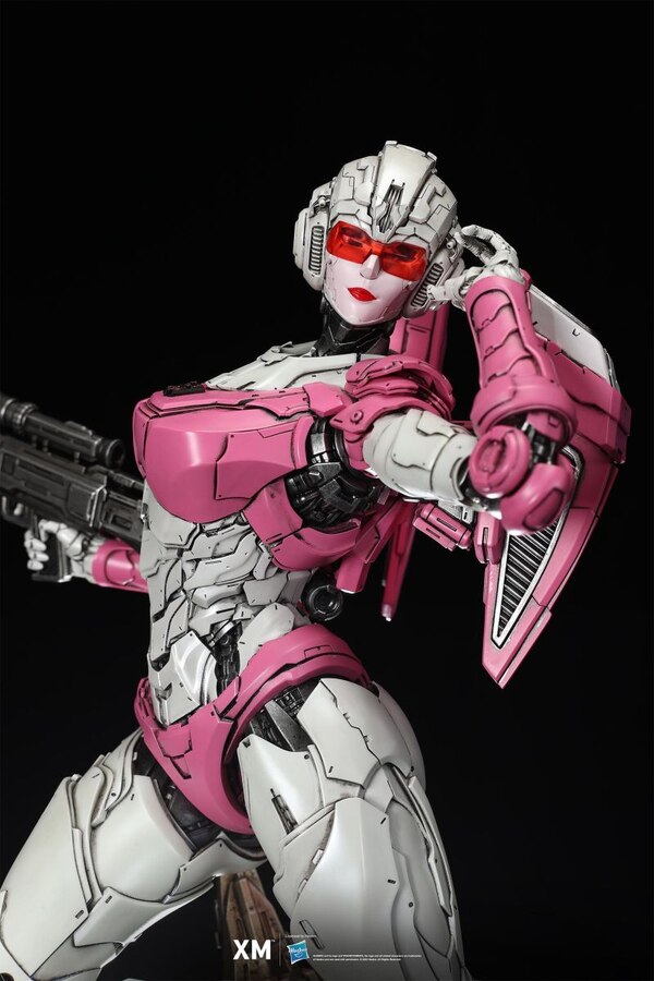 Image Of G1 Arcee Statue From XM STUDIOS  (11 of 21)