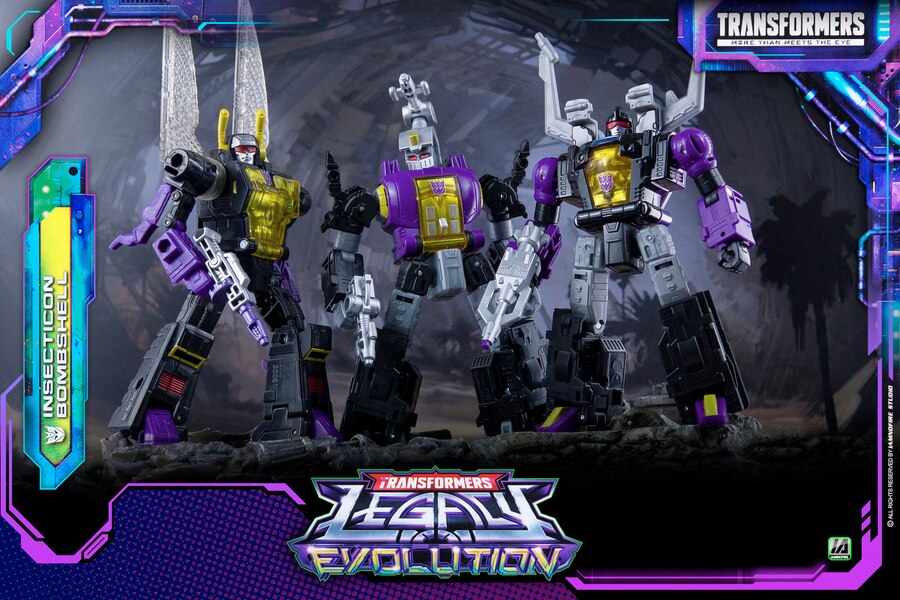 Insecticon Bombshell Legacy Evolution Toy Photography By IAMNOFIRE  (3 of 18)