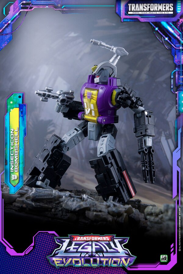 Insecticon Bombshell Legacy Evolution Toy Photography By IAMNOFIRE  (18 of 18)