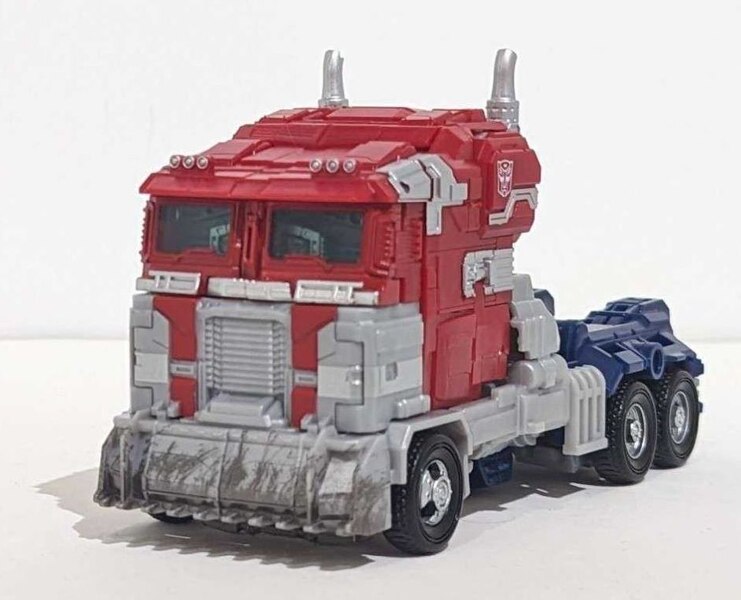 Image Of Optimus Prime Figure From Transformers Reactivate Game  (27 of 31)