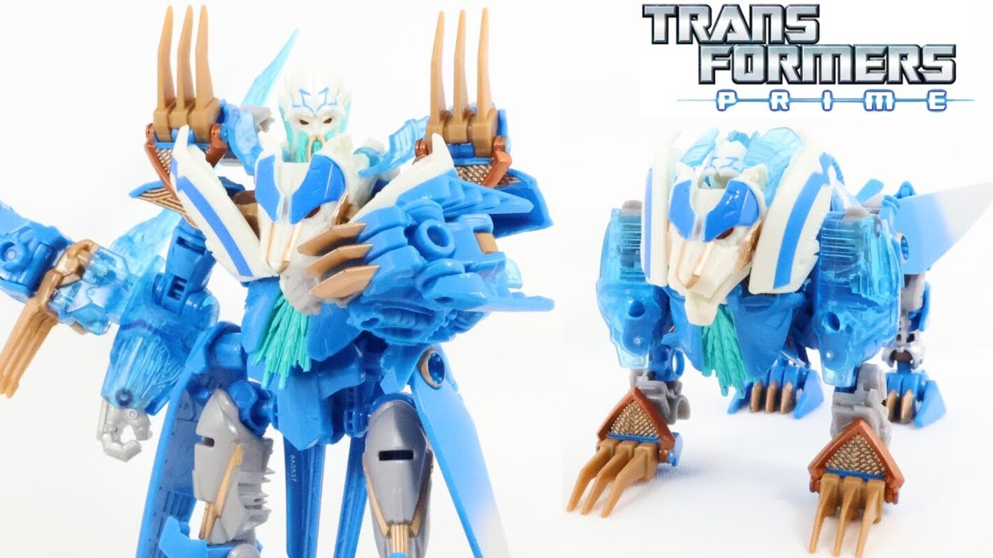 Transformers Prime Voyager Class Star Seeker Thundertron Review (4K)