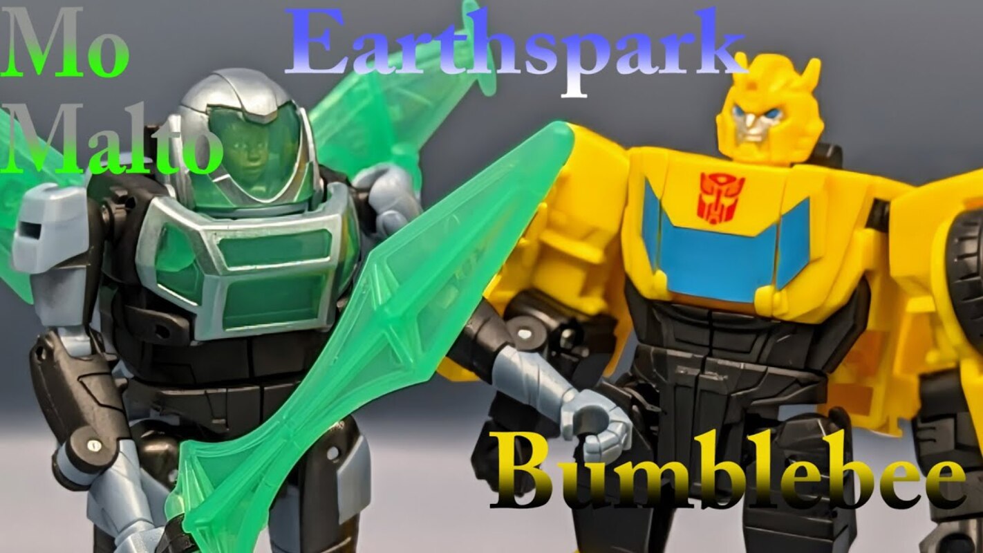 Chuck's Reviews Transformers Earthspark Cyber Combiner Mo Malto And Bumblebee
