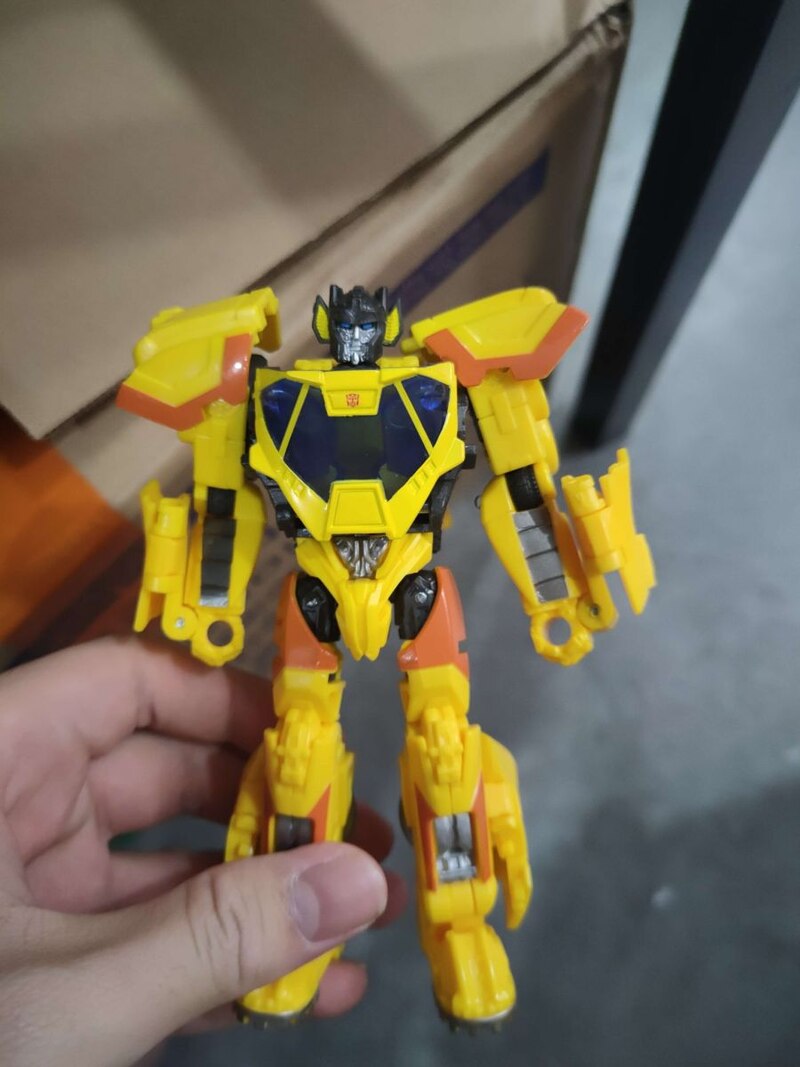 Sunstreaker Deluxe Class Leaked Images of Studio Series Bumblebee Movie FIgure