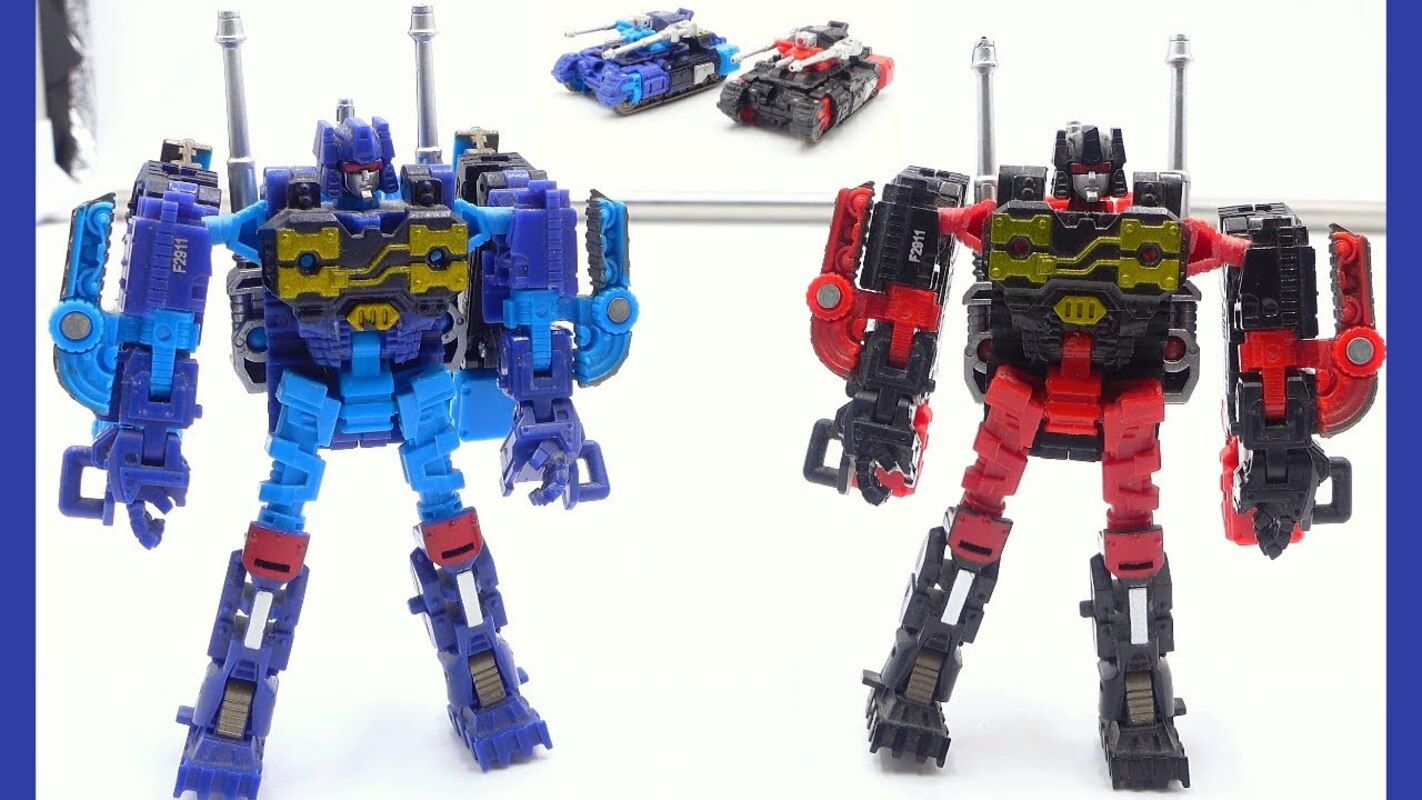 Transformers United Un-20 Rumble & Frenzy Retro Review !!! (4k)
