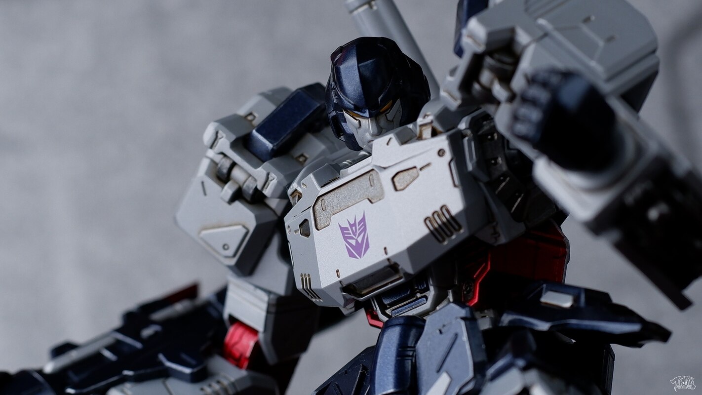 MDLX Megatron Comic Book Edition In-Hand Images of threezero Transformers Figure