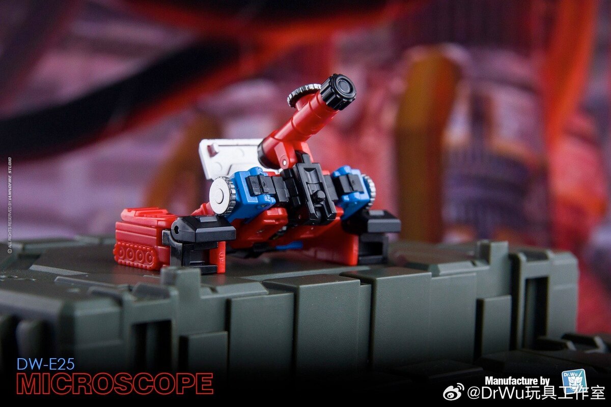 Dr Wu Black Mirror & Crane Hook Stock Images of New Micro Figures