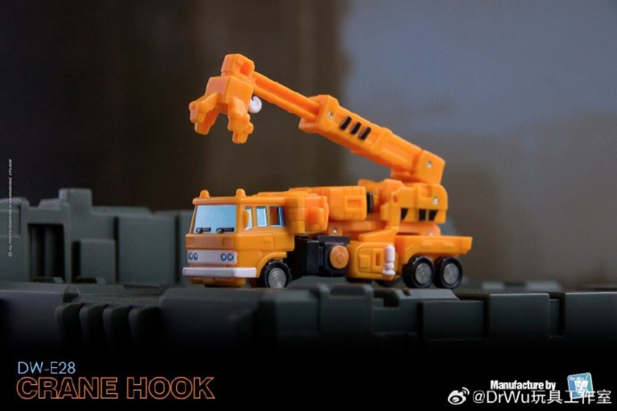 Dr Wu Black Mirror & Crane Hook Stock Images of New Micro Figures