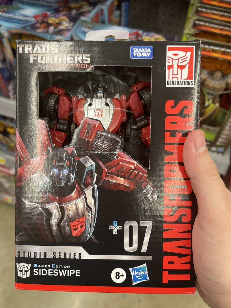 Gamer Edition GE-07 Sideswipe Found at Retail from Studio Series