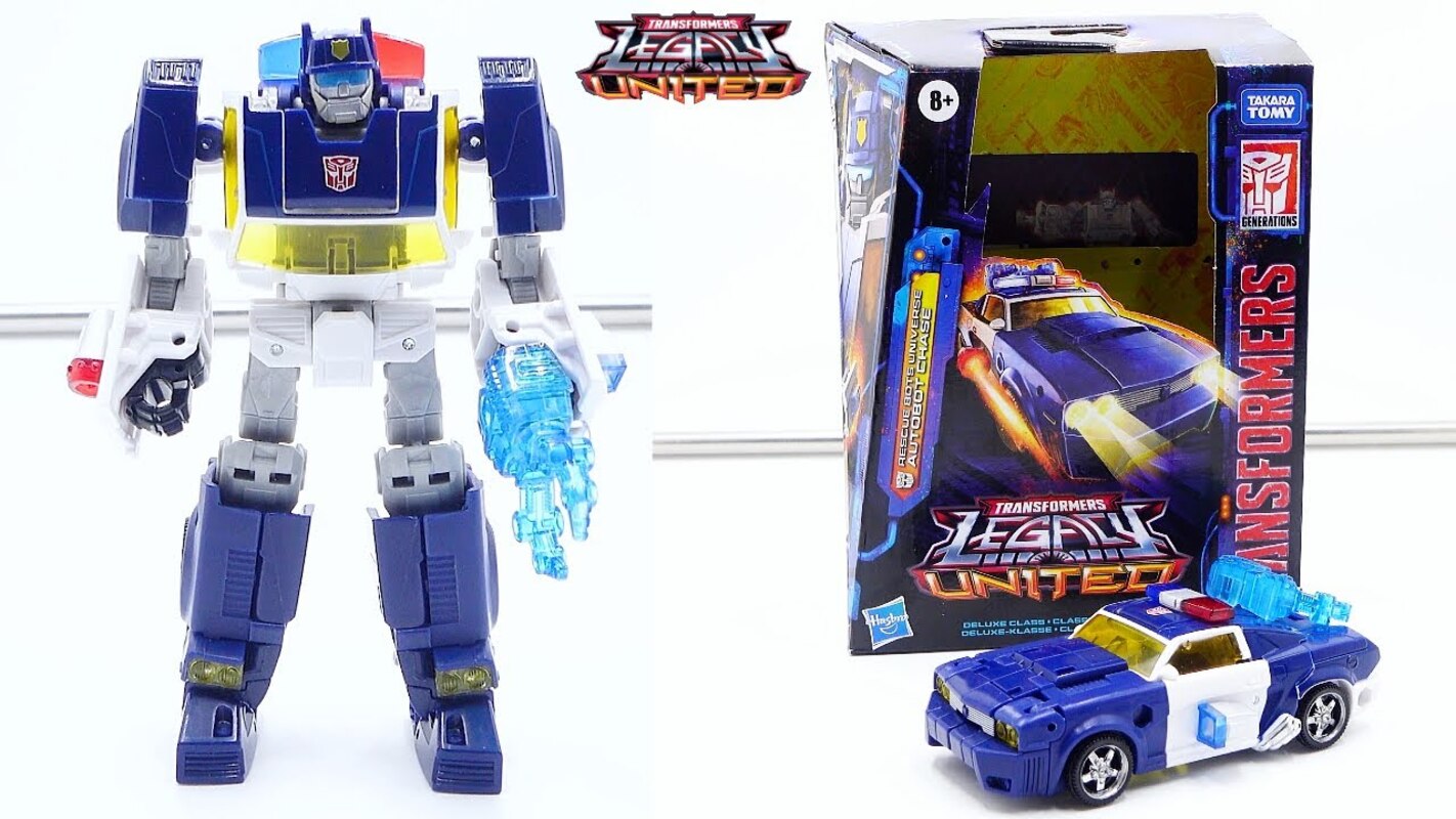 Transformers Legacy United Rescue Bots Universe Chase Review!!! (4K)