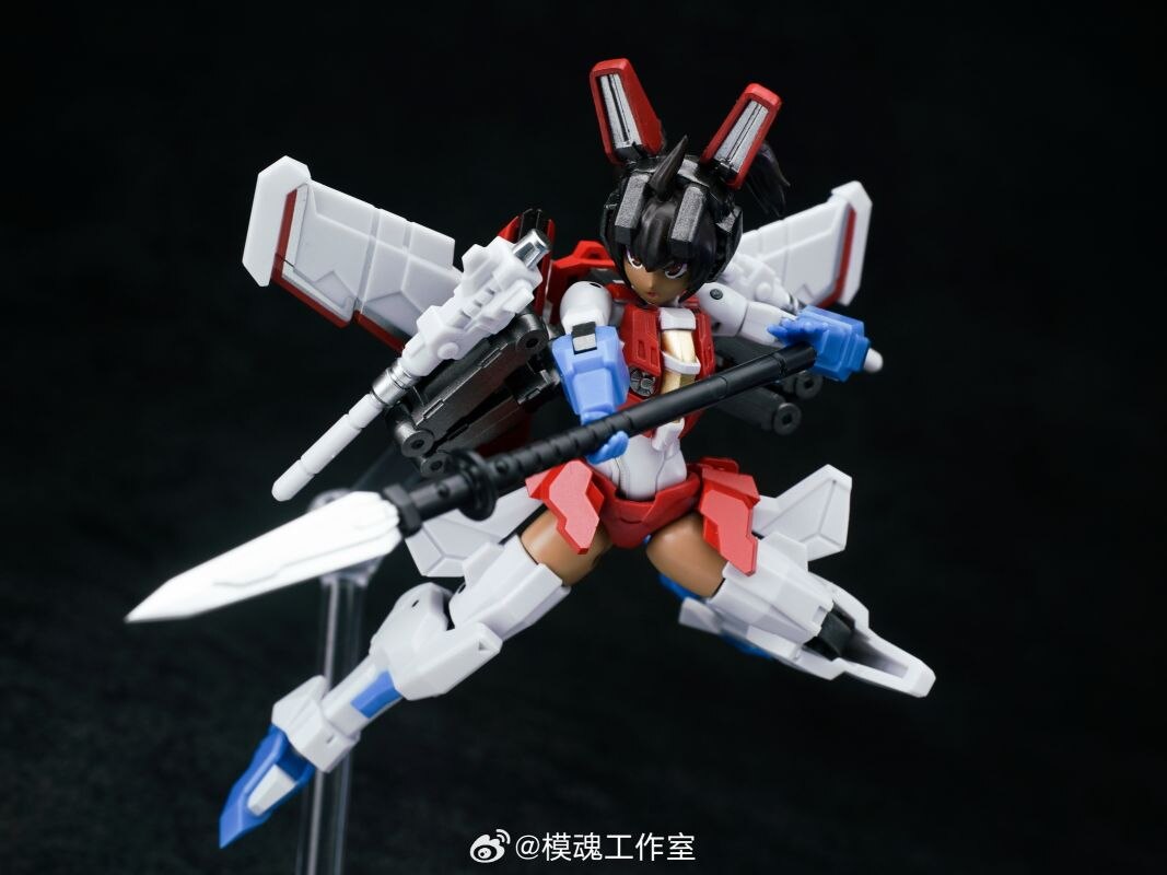 Iron Factory IFG-01 Starwing Machine Niang Series Stock Images & Details