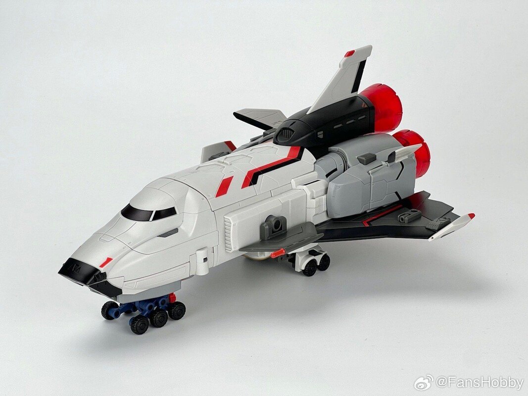 MB-22 Sky Flame (Armada Jetfire) First Full Colored Sample Images from Fans Hobby