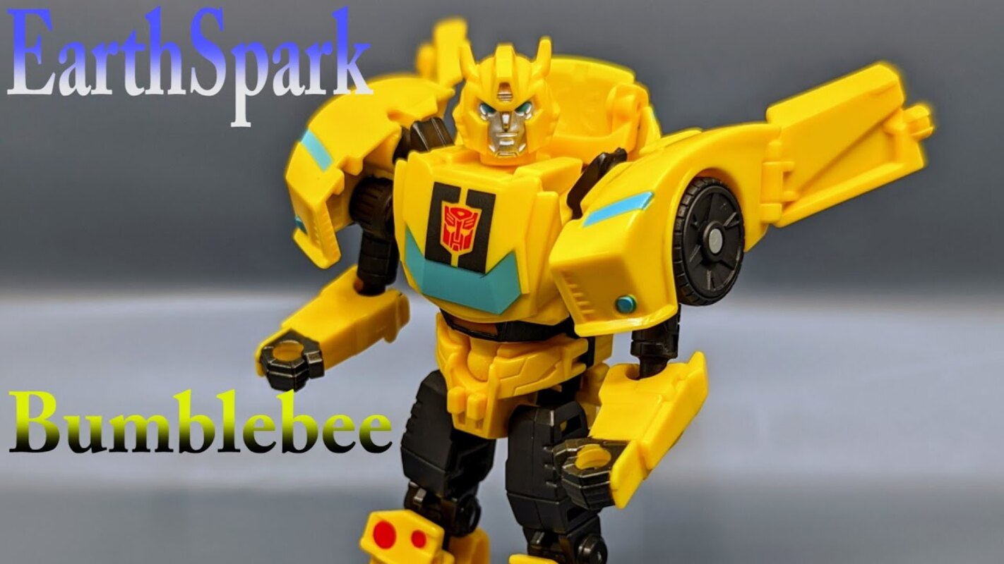 Chuck's Reviews Transformers Earthspark Warrior Class Bumblebee