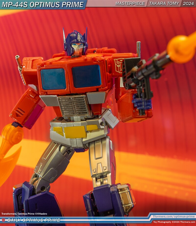 Daily Prime - MP-44S Optimus Prime Toy Colors Masterpiece