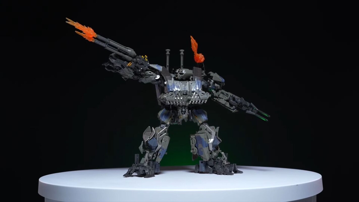 MPM-15 Brawl In-Hand Images & Video of Transformers Movie Masterpiece