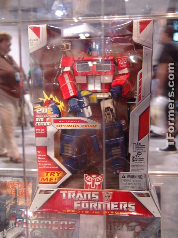 Optimus prime best sale anniversary edition