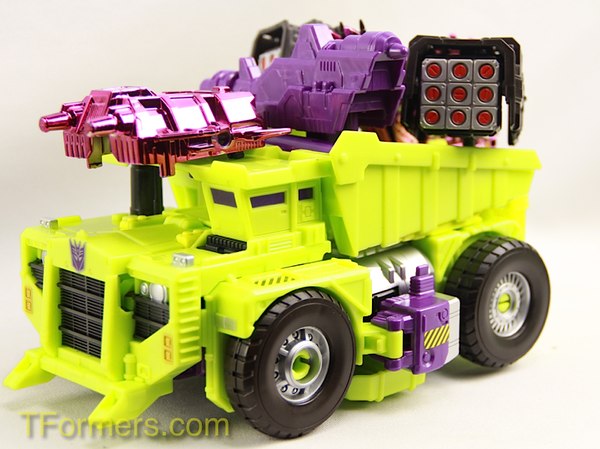 2015 SDCC Transformers Generations Combiner Wars Devastator Special Edition47 (54 of 124)